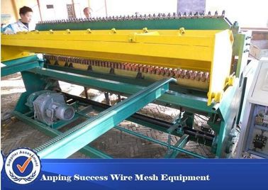 Iron Materials Wire Mesh Making Machine For Highway / Railway Fence 380V