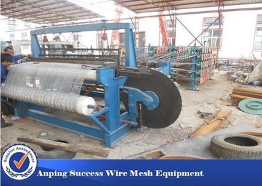 China High Working Speed Crimped Wire Mesh Machine Galvanize Steel Wire Material supplier