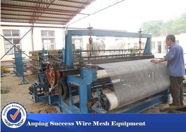 Customized Crimped Wire Mesh Equipment , Wire Mesh Crimping Machine Large Size