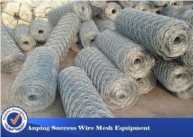 Heavy Duty Economical Hexagonal Wire Netting / Gabion Wall Mesh For Guiding Bank