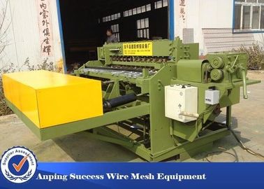 China Automatic Welded Wire Mesh Machine Adopts Electrical Synchronous Control Technique supplier