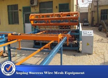 Green Vinyl Coated Crimped Wire Mesh Machine High Efficiency 2.5m Width