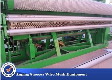 China Galvanized Square Netting Wire Mesh Welding Machine 45 Radial Welding Speed supplier