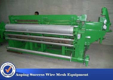 China 1/2'' Welded Wire Mesh Making Machine / Wire Mesh Equipment Low Noise supplier