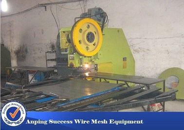 Automatic Metal Perforation Machine For Diamond Mesh 2.2T