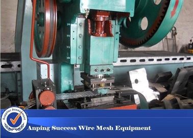 Chine 2.2KW galvanisent la grande ligne de production de matériel de machine de fil de rasoir garantie de 1 an fournisseur